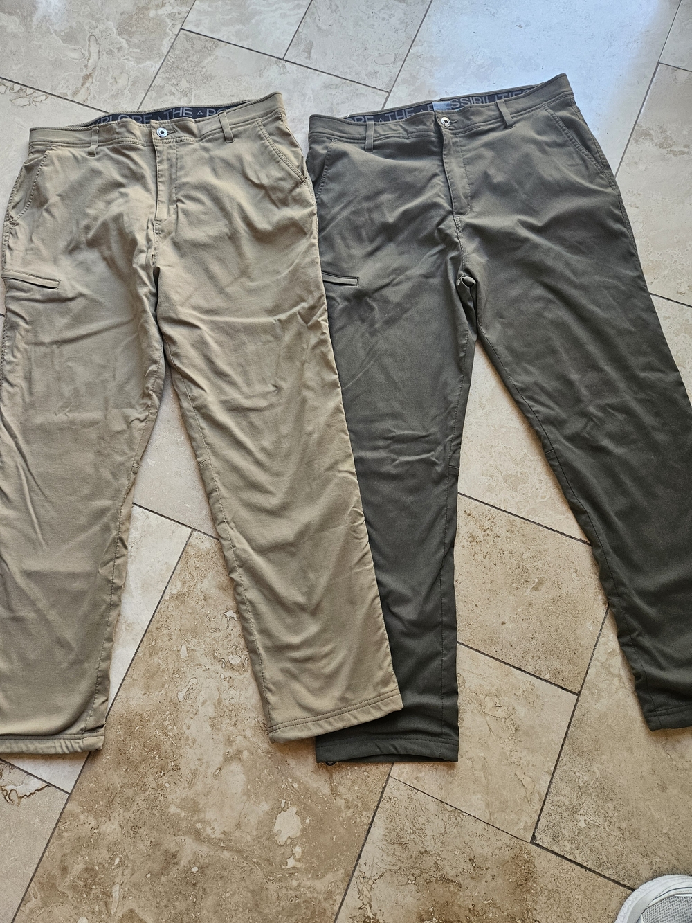 Gerry Men's Cargo Pants in Khaki and Olive